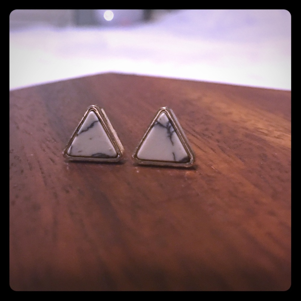 White marble with gold accent stud earrings